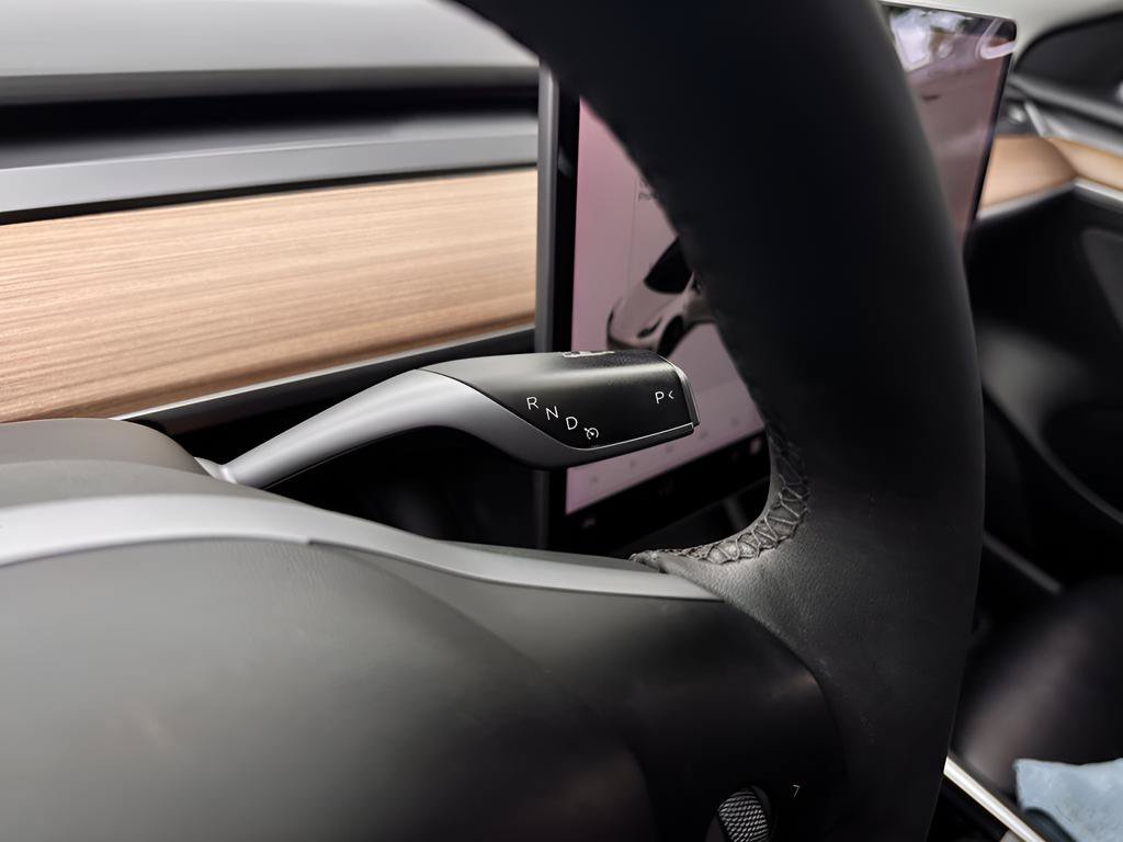 Used 2021 Tesla Model 3 Standard Range RWD image 14