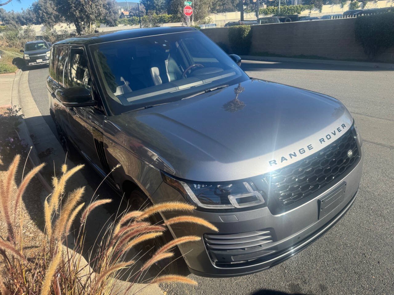 Used 2021 Land Rover Range Rover P525 Westminster Edition AWD/4WD image 2