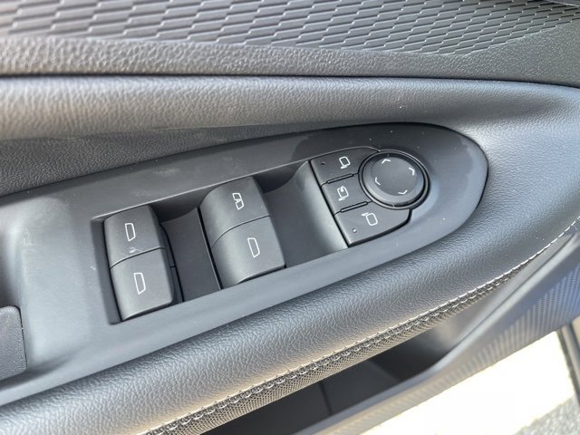 Used 2025 Chevrolet Blazer EV LT image 11