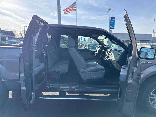 Used 2013 Ford F150 XLT w/ Luxury Equipment Group image 12