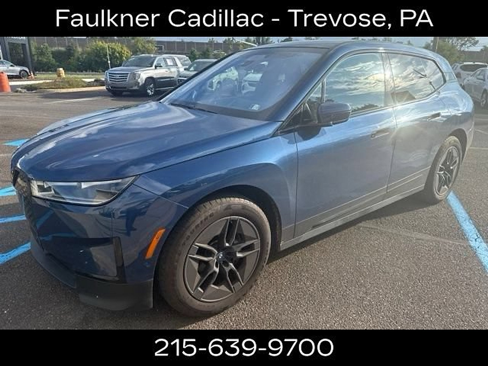 Used 2023 BMW iX xDrive50 w/ Convenience Package AWD/4WD image 9