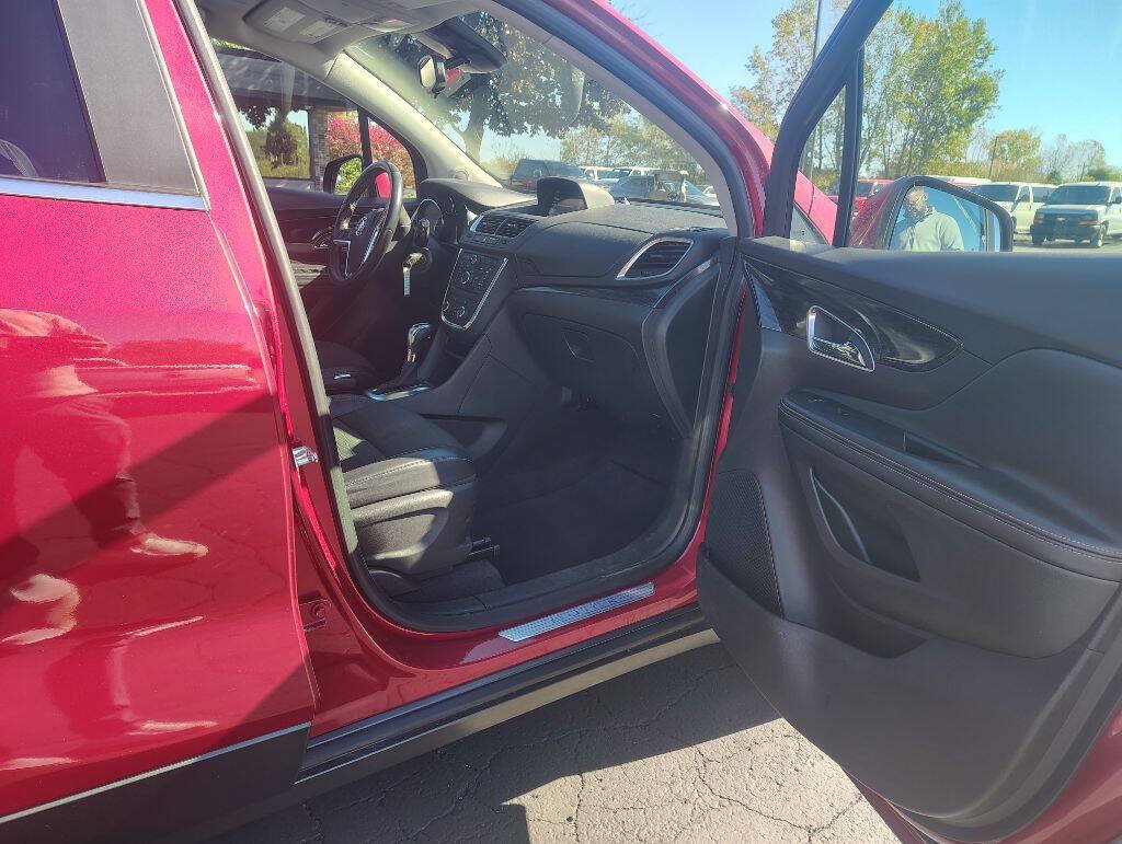 Used 2015 Buick Encore FWD image 12