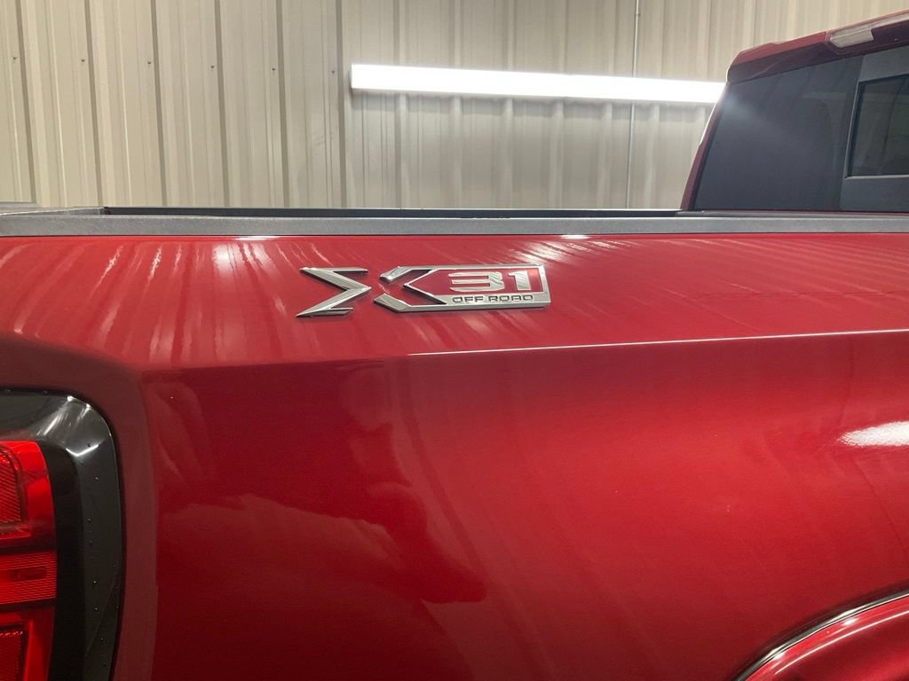 Used 2019 GMC Sierra 1500 SLT AWD/4WD image 27