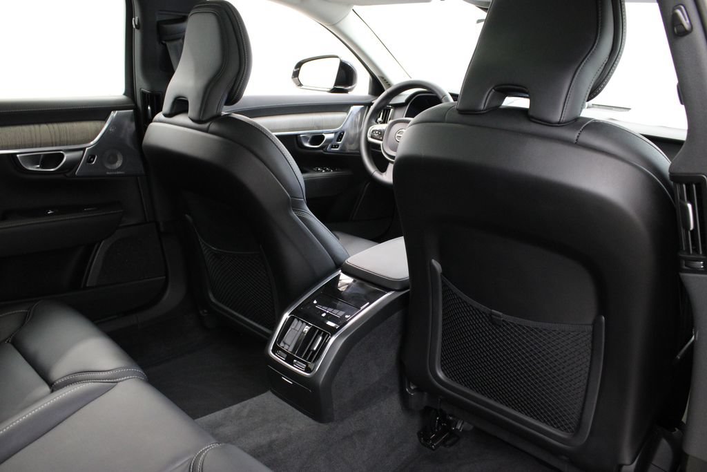 Used 2023 Volvo S90 B6 Ultimate w/ Protection Package Premier AWD/4WD image 23
