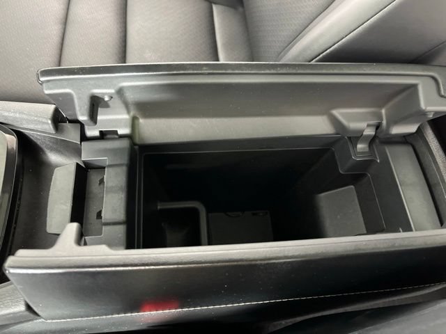 Used 2023 Nissan Rogue SV w/ SV Premium B Package FWD image 29