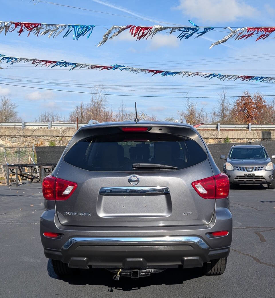 Used 2017 Nissan Pathfinder S image 7