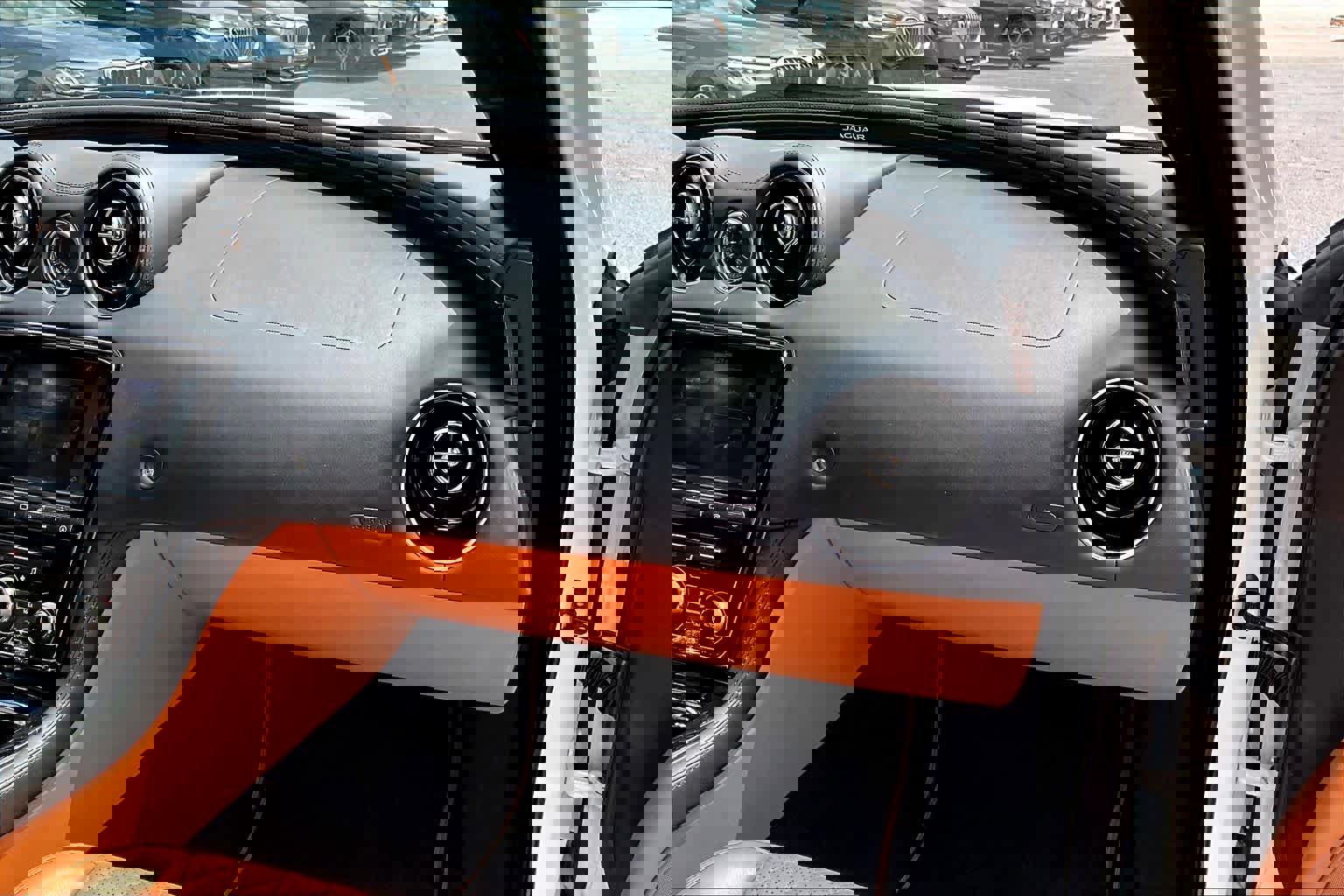 Used 2017 Jaguar XJ L Portfolio image 19