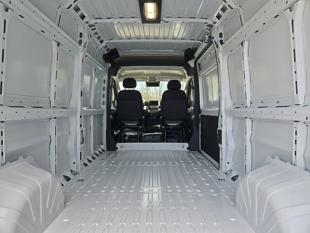 New 2026 RAM ProMaster 2500 w/ Convenience Group FWD image 88