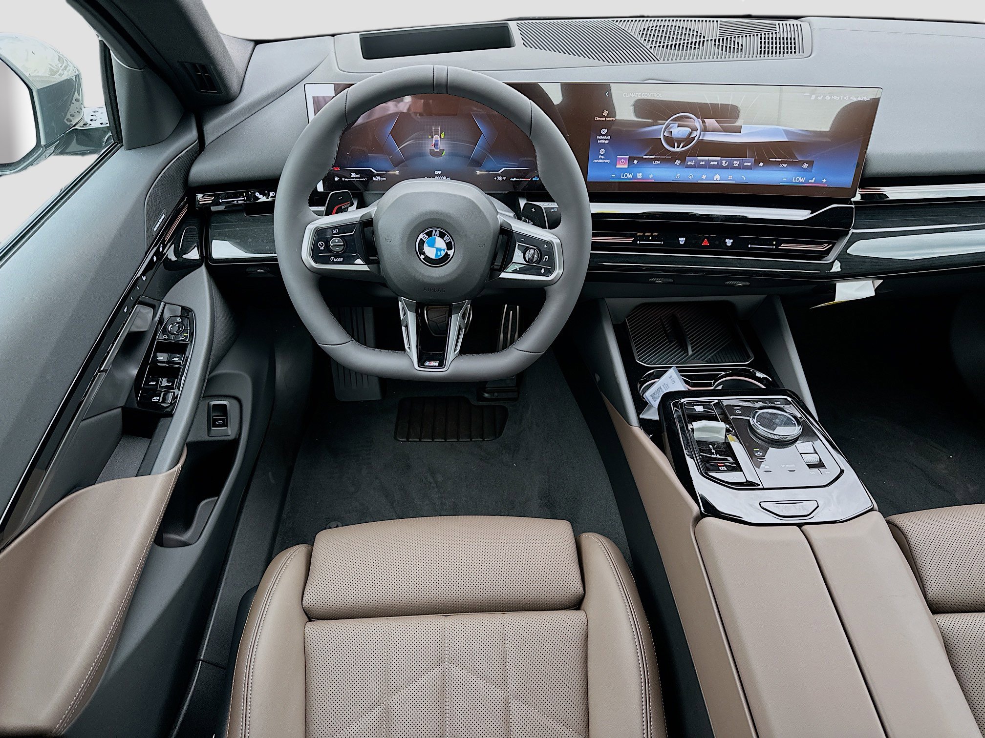 New 2026 BMW 530i image 17