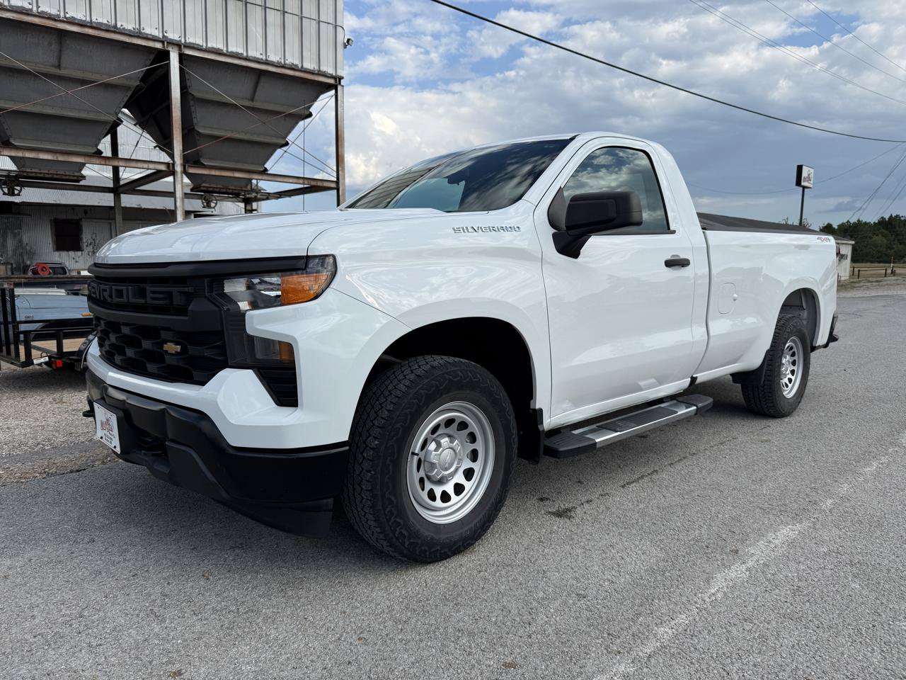 Used 2022 Chevrolet Silverado 1500 W/T w/ WT Value Package AWD/4WD image 1