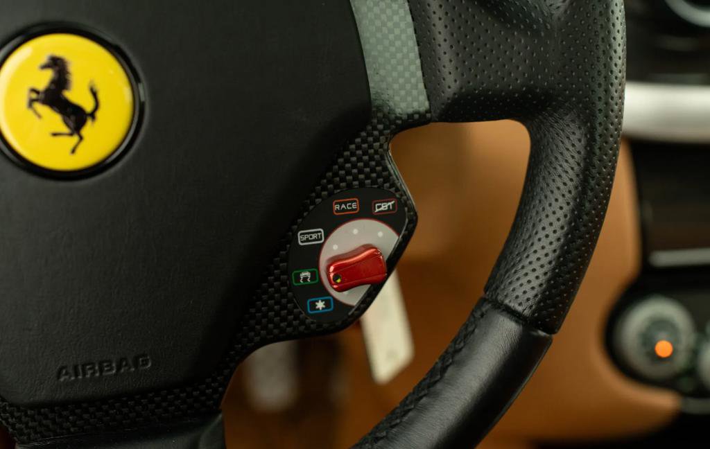 Used 2007 Ferrari 599 GTB Fiorano image 17
