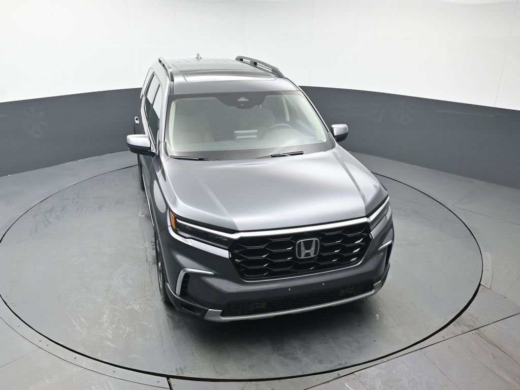 Used 2025 Honda Pilot Elite image 44