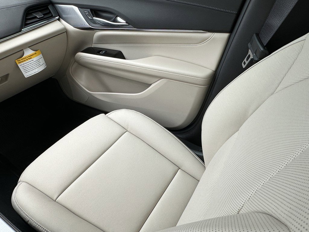 New 2026 Cadillac CT4 Premium Luxury image 14