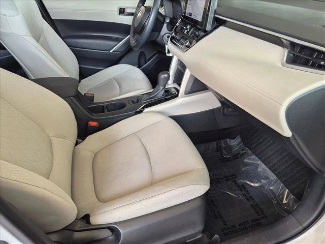 Used 2023 Toyota Corolla Cross L FWD image 18
