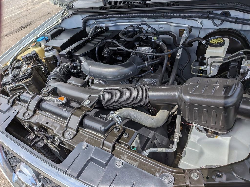 Used 2017 Nissan Frontier SV RWD image 19