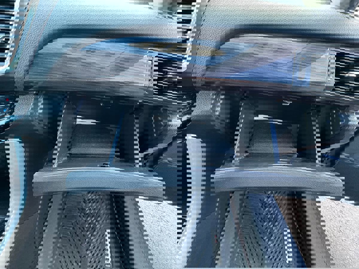 Used 2017 Honda Accord EX-L image 31