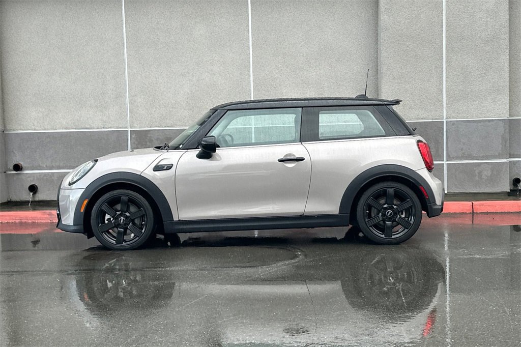 Used 2023 MINI Cooper S w/ Signature Upholstery Package image 7
