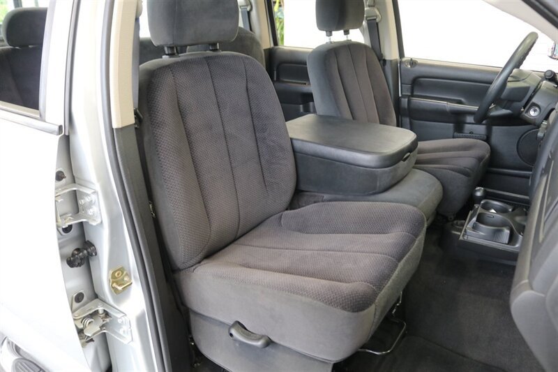Used 2004 Dodge Ram 2500 Truck SLT w/ Trailer Tow Group AWD/4WD image 18