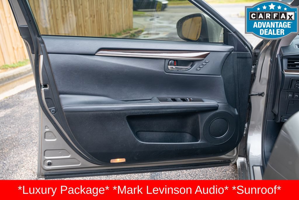 Used 2018 Lexus ES 300h FWD image 13