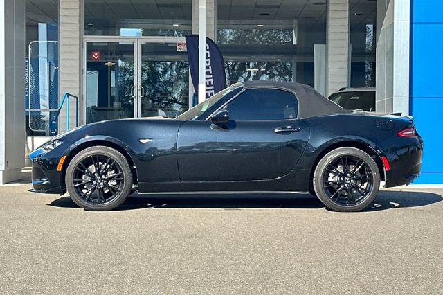 Used 2025 MAZDA MX-5 Miata Club w/ Weather Package image 9