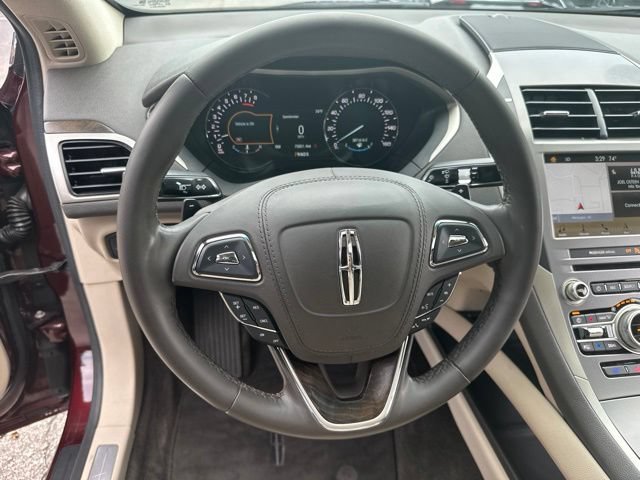 Used 2017 Lincoln MKZ Reserve FWD image 15