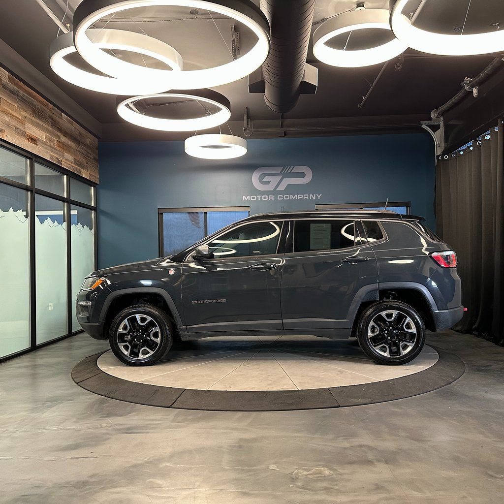 Used 2017 Jeep Compass Trailhawk w/ Navigation Group AWD/4WD image 6