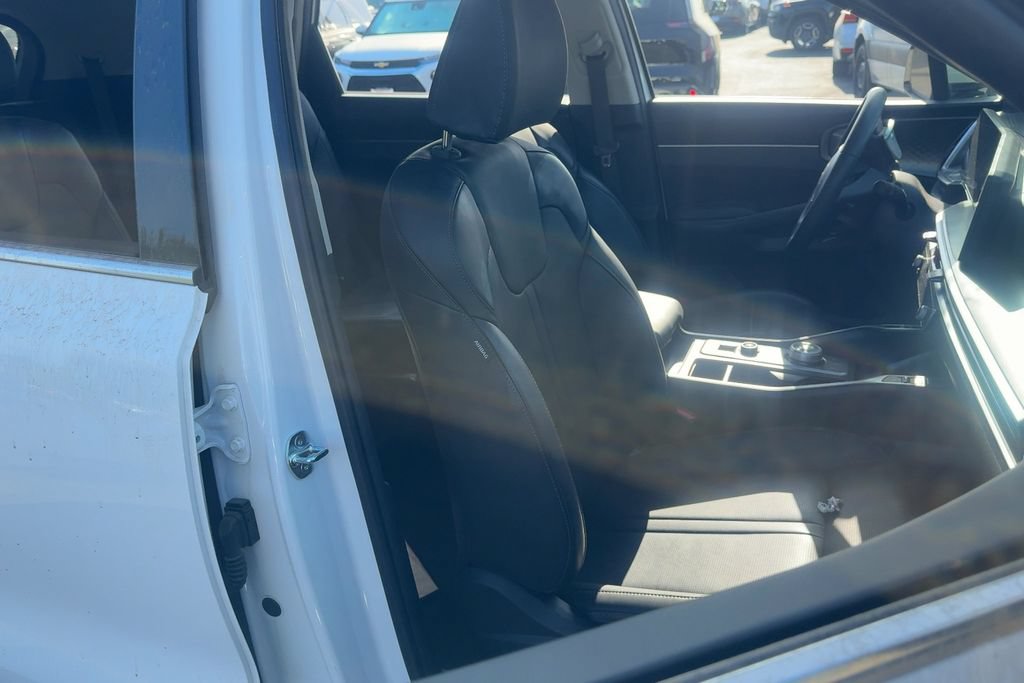 Used 2025 Kia Sorento EX w/ EX Panoramic Sunroof Package FWD image 15