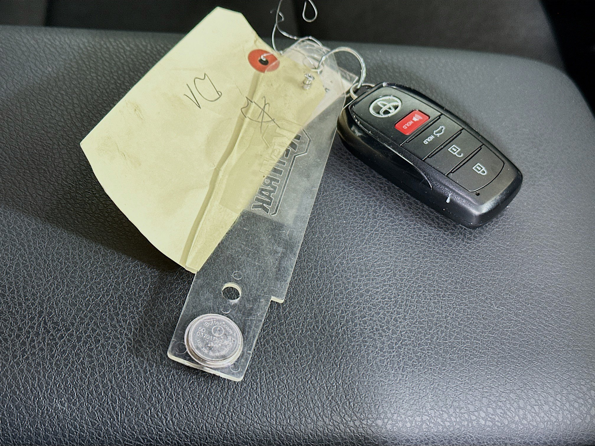 Used 2025 Toyota Camry LE w/ Convenience Package FWD image 33
