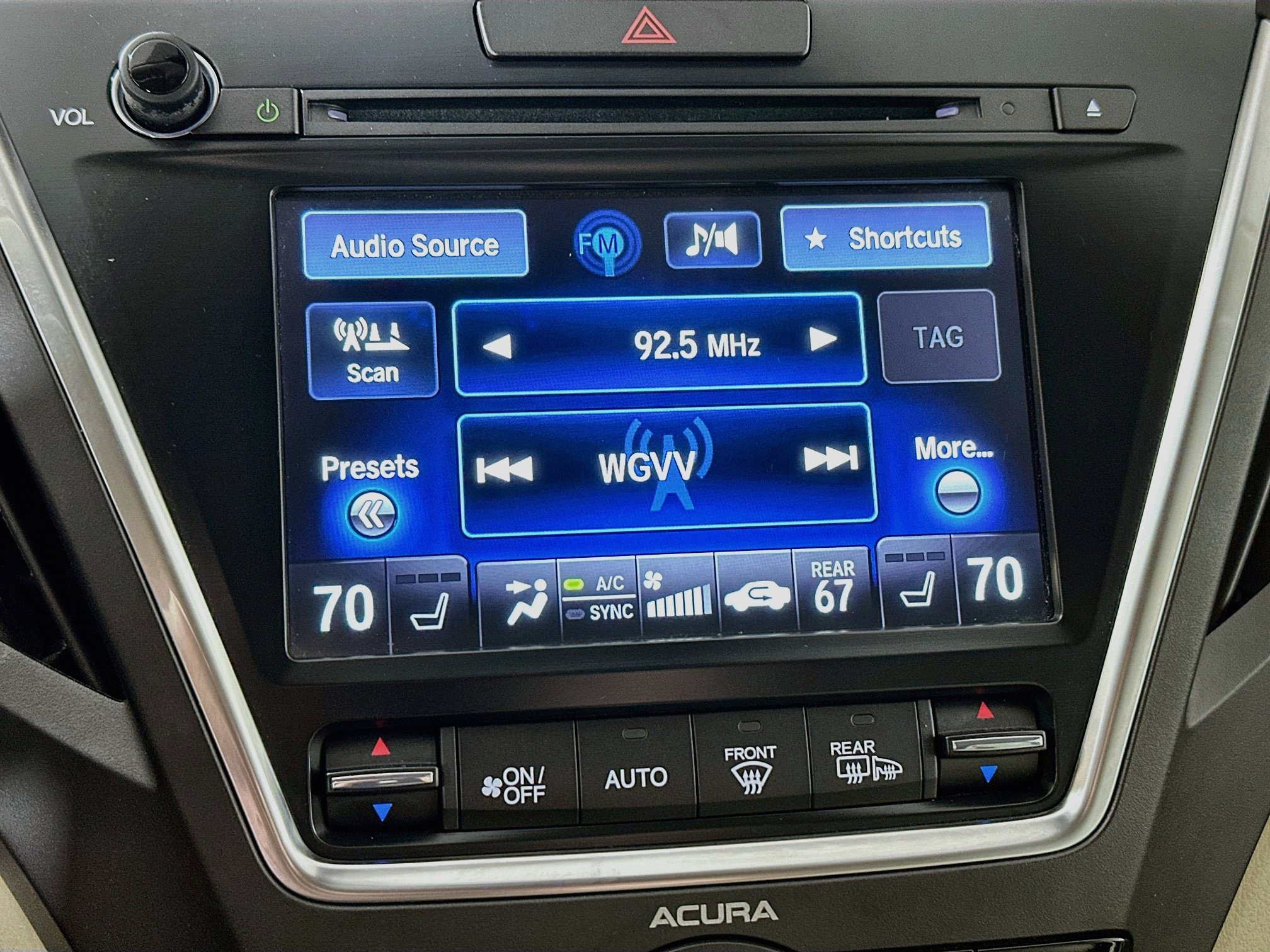 Used 2016 Acura MDX SH-AWD w/ Technology Package image 15