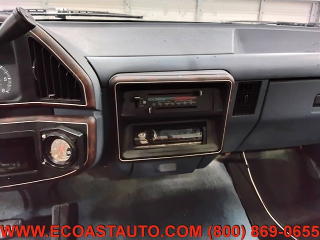 Used 1990 Ford F150 2WD Regular Cab image 12