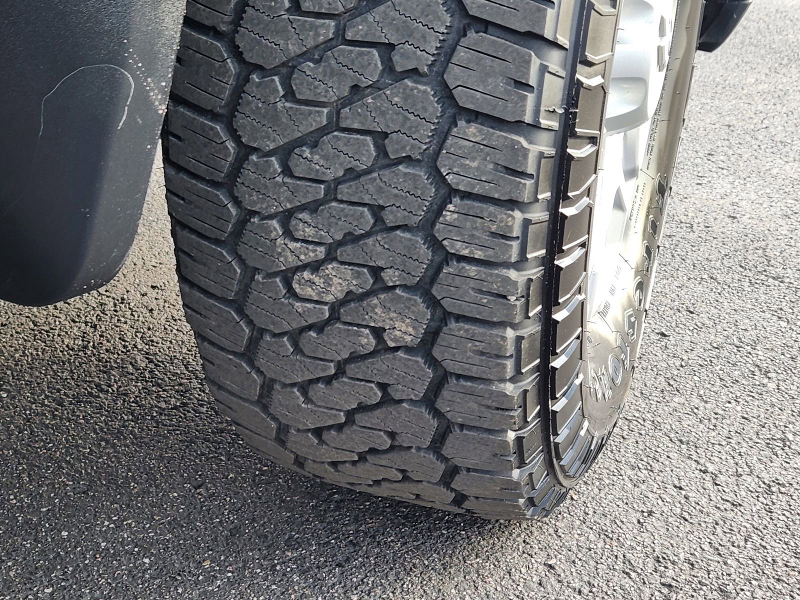 Used 2020 Chevrolet Silverado 3500 LTZ image 36