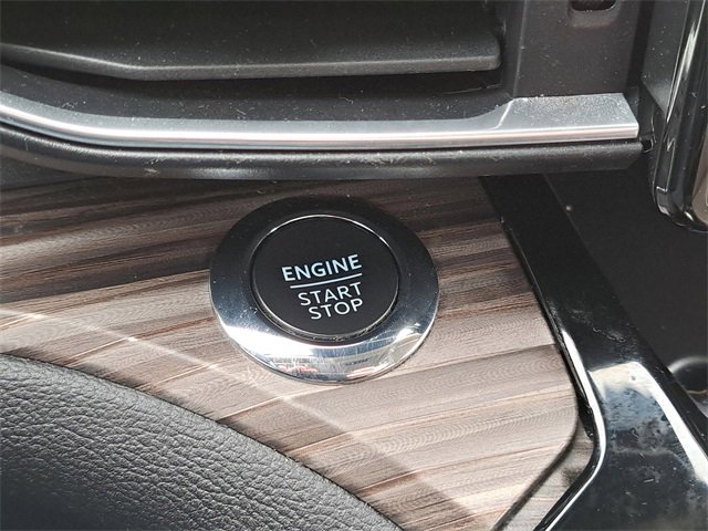 Certified 2022 Ford Explorer Limited w/ Equipment Group 301A image 29