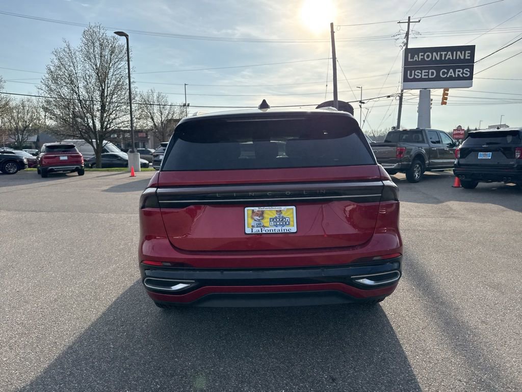 Certified 2024 Lincoln Nautilus Reserve w/ Equipment Group 202A image 4