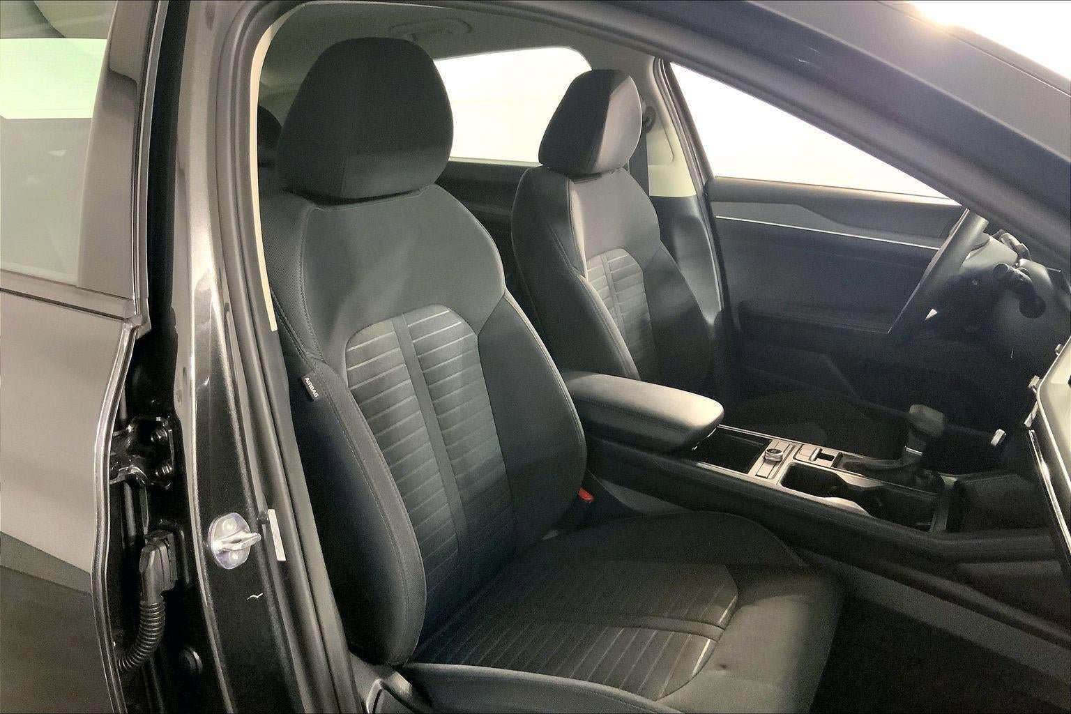 Used 2025 Kia K5 LXS FWD image 7