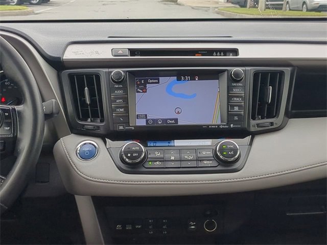 Used 2018 Toyota RAV4 Limited w/ Advanced Technology Package image 18