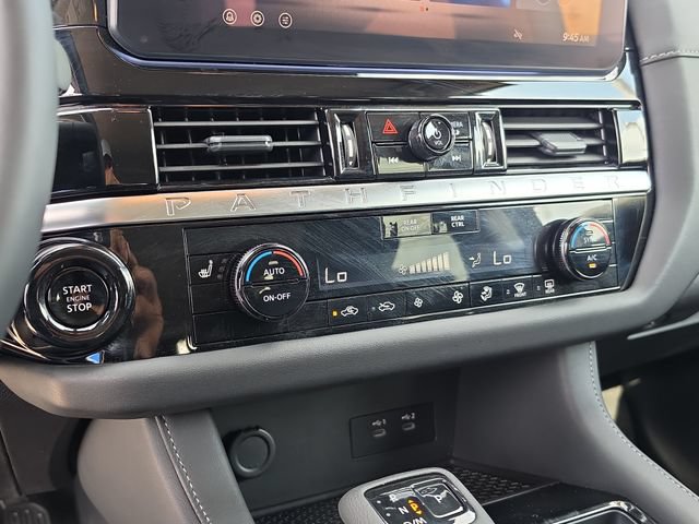 Used 2026 Nissan Pathfinder SV FWD image 27