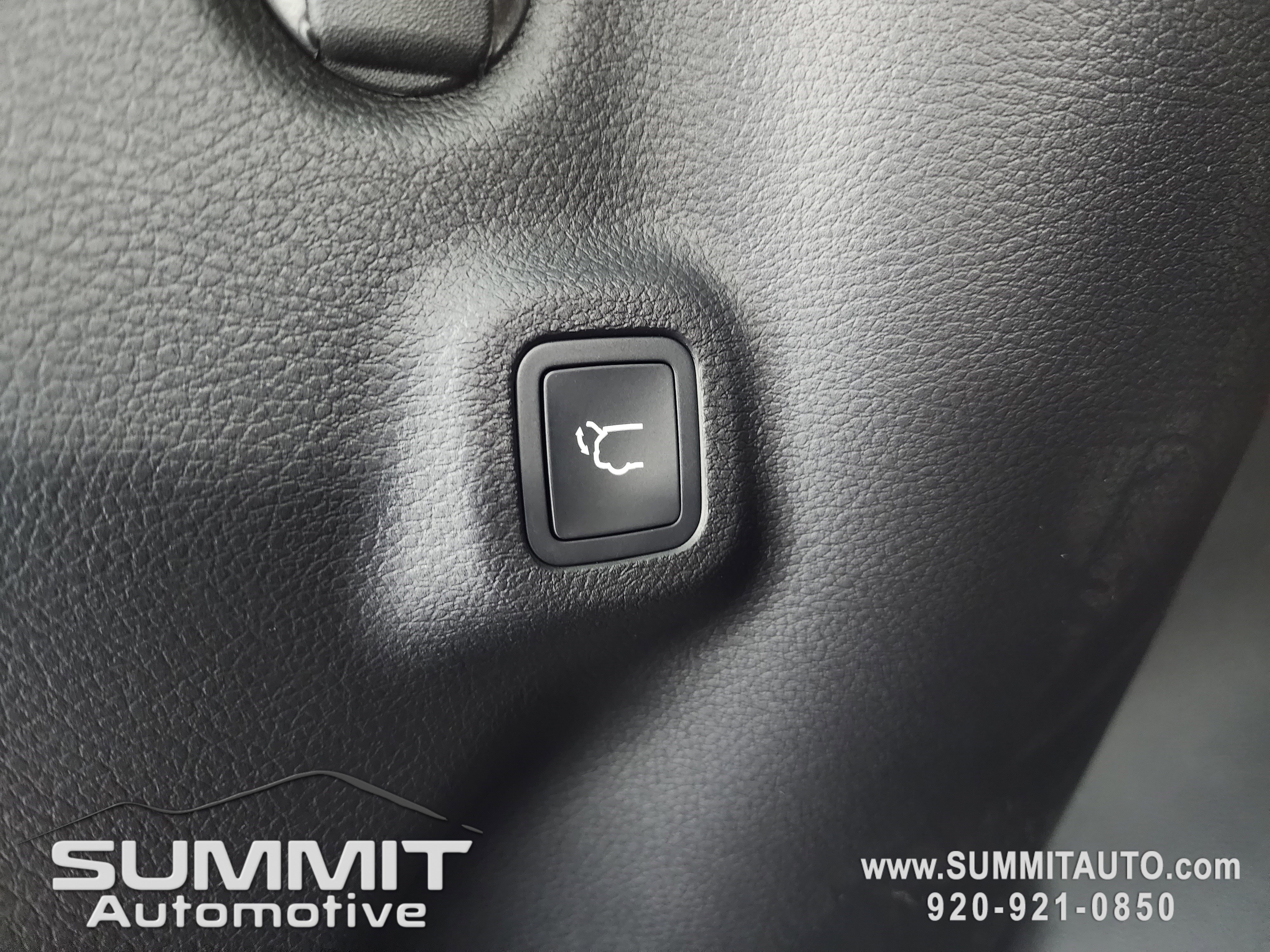 New 2026 Jeep Compass Latitude image 32