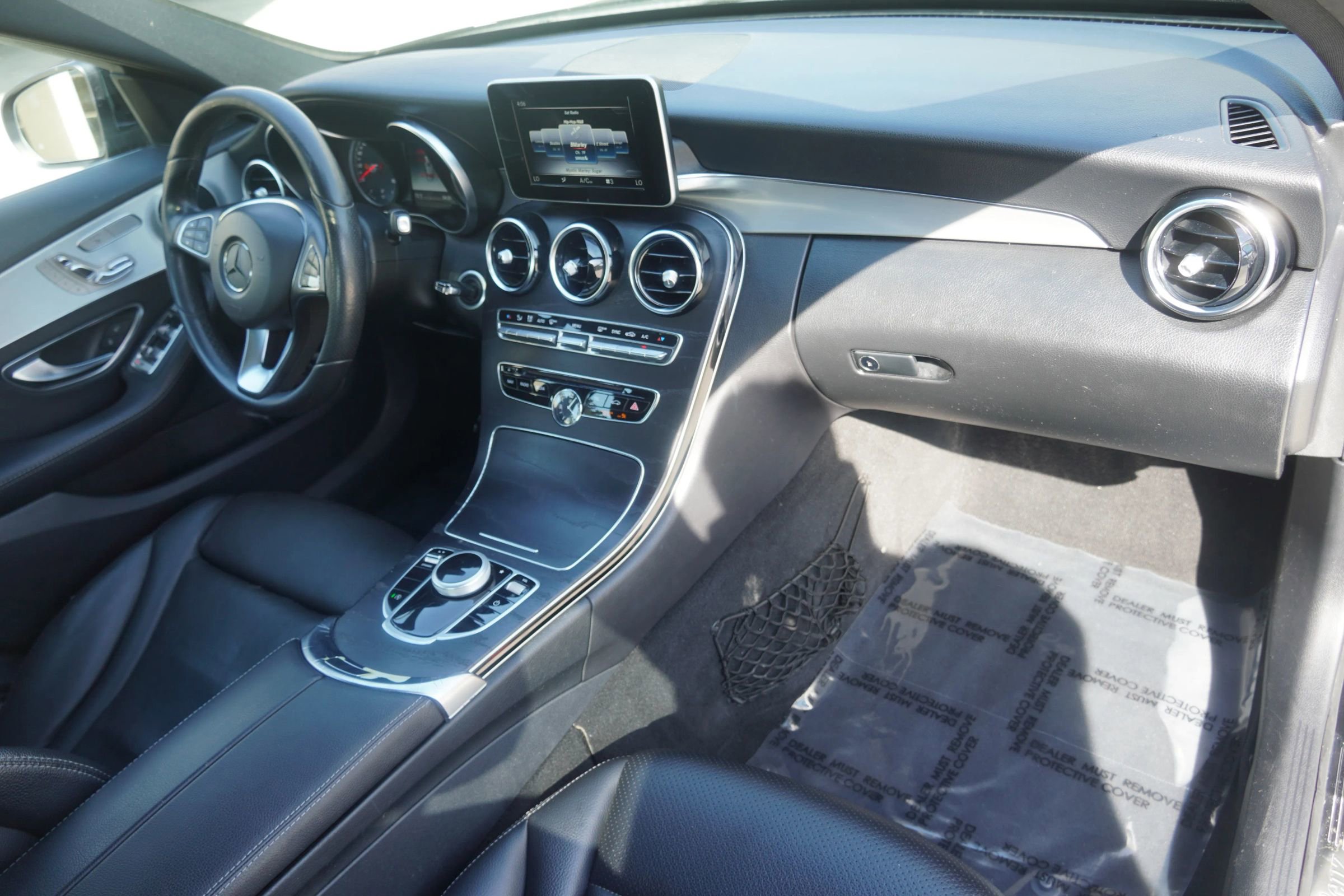 Used 2018 Mercedes-Benz C 300 4MATIC Sedan image 35
