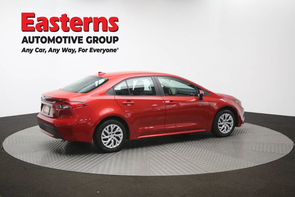 Used 2020 Toyota Corolla LE FWD image 41