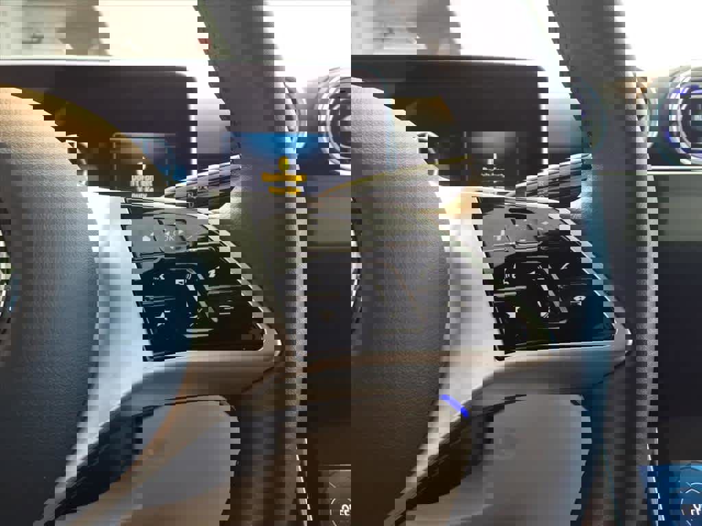 Used 2022 Mercedes-Benz C 300 4MATIC Sedan image 15