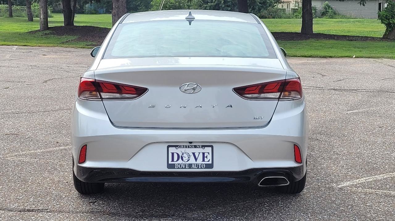 Used 2019 Hyundai Sonata ECO FWD image 5