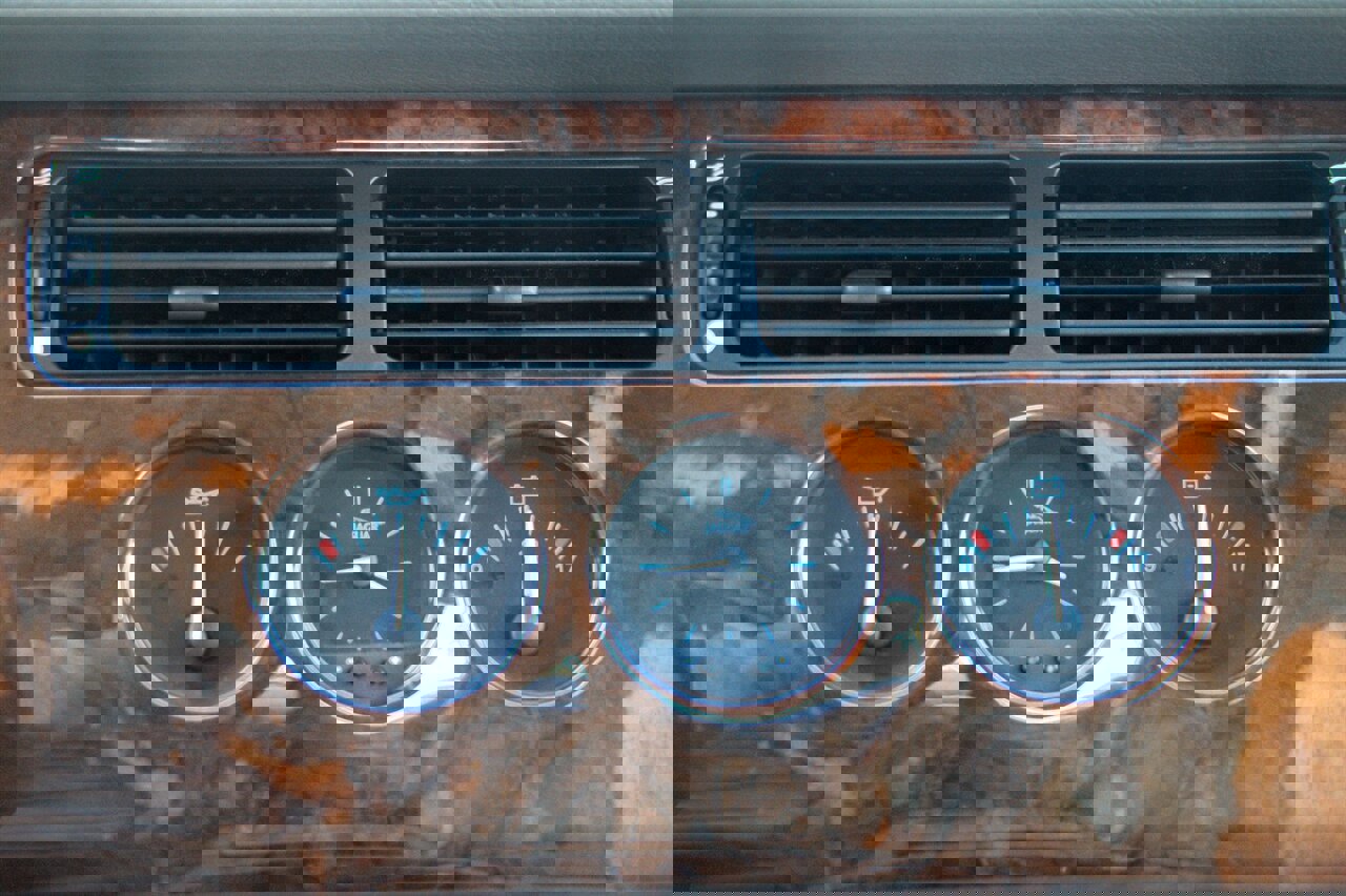 Used 1998 Jaguar XK8 Coupe image 18