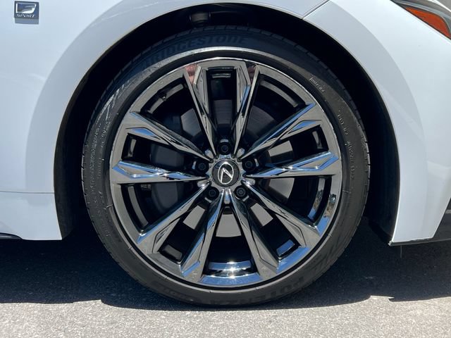 Used 2025 Lexus IS 350 F Sport w/ Navigation Package RWD image 14