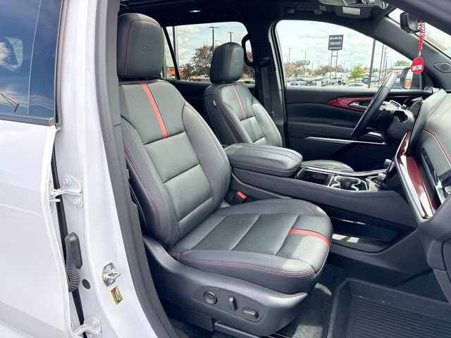 Used 2024 Chevrolet Traverse RS AWD/4WD image 26