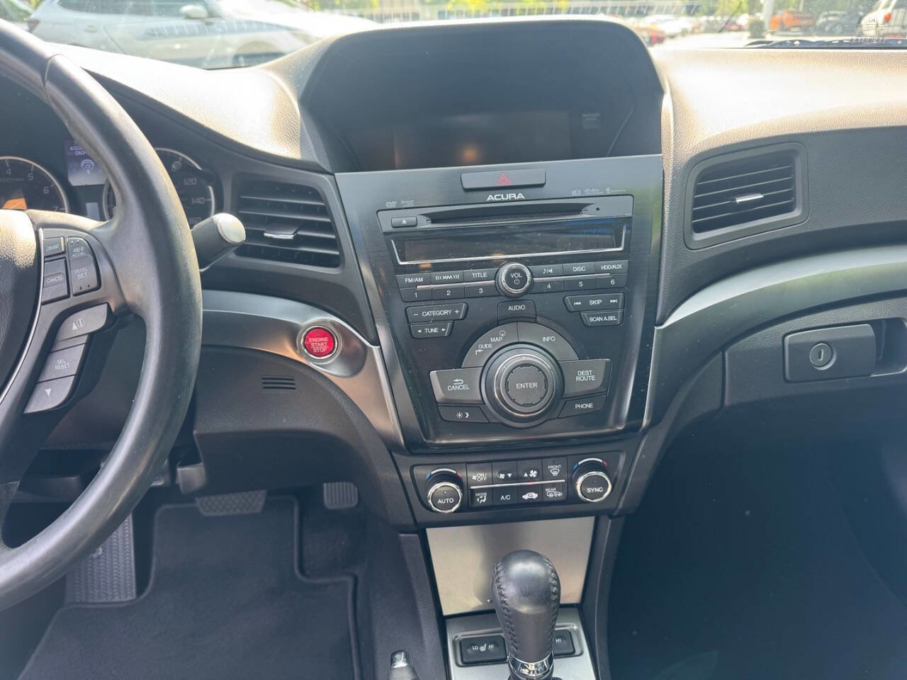 Used 2013 Acura ILX Hybrid w/ Technology Package FWD image 9