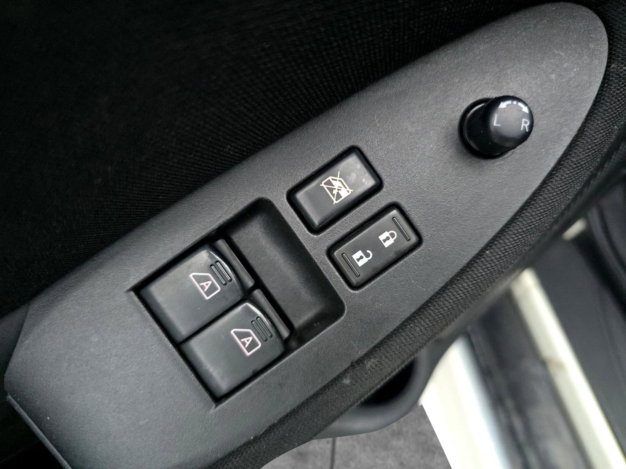 Used 2016 Nissan 370Z NISMO image 36