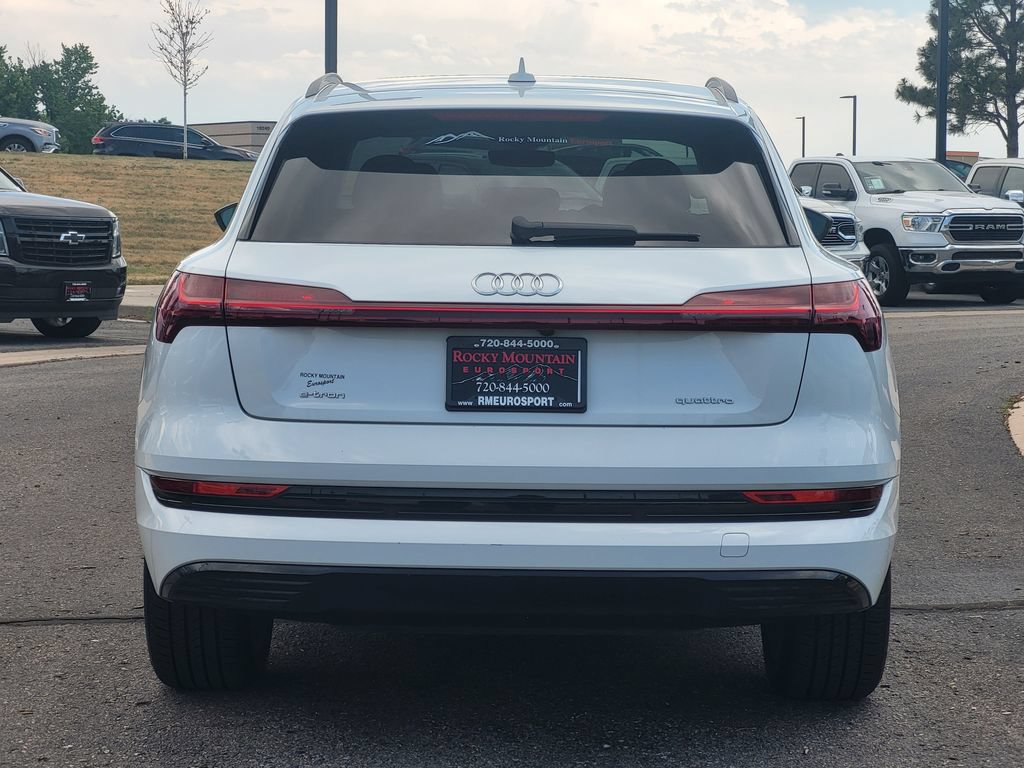 Used 2021 Audi e-tron Premium w/ Convenience Plus Package AWD/4WD image 5