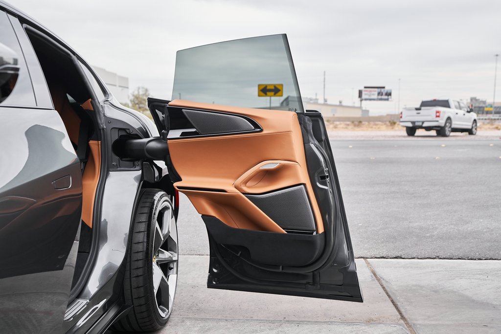 Used 2025 Ferrari Purosangue image 33