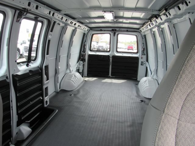Certified 2025 Chevrolet Express 2500 Extended w/ Driver Convenience Package RWD image 19