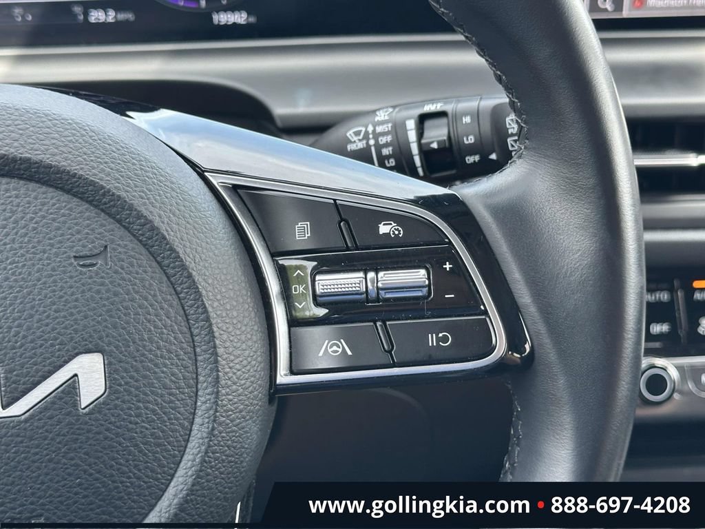 Certified 2024 Kia Seltos EX FWD image 21